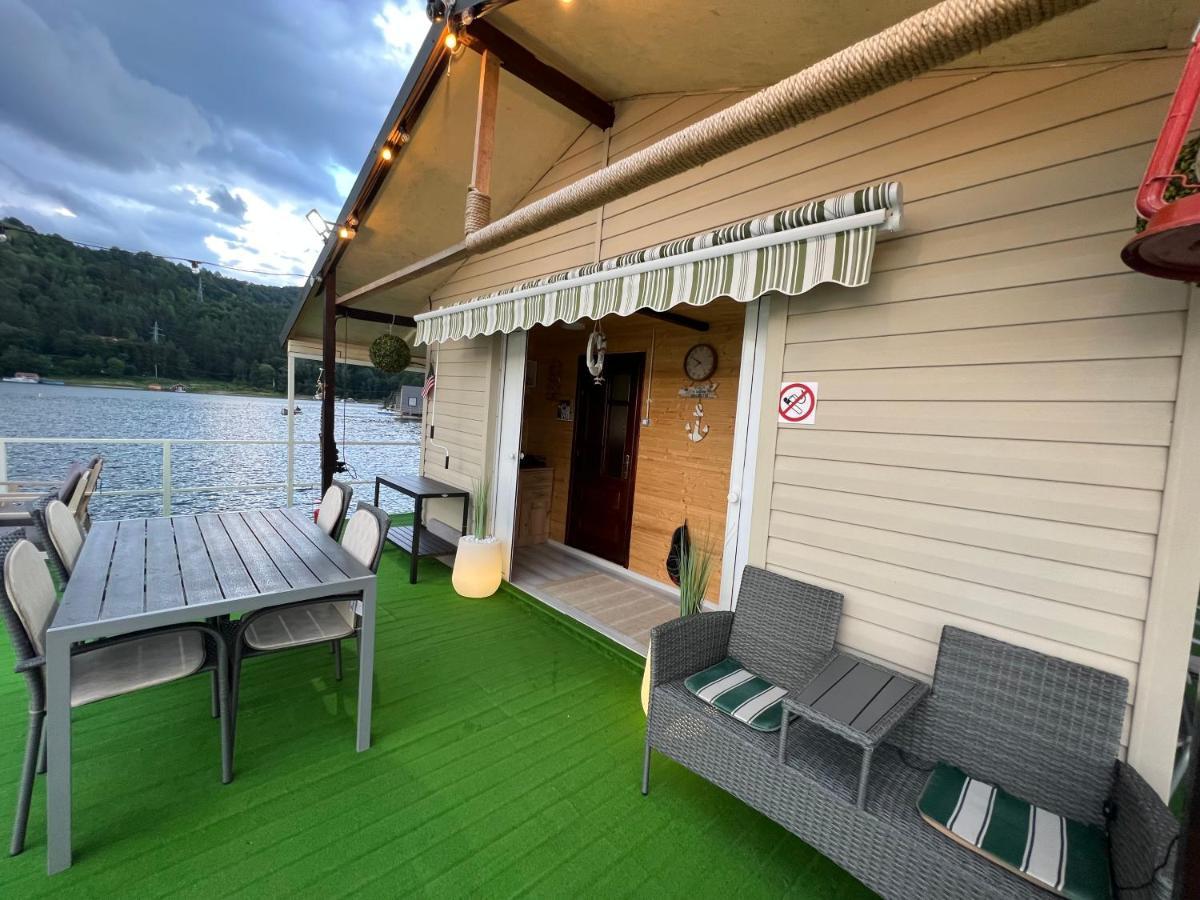 Casa Pe Lac Биказ Екстериор снимка