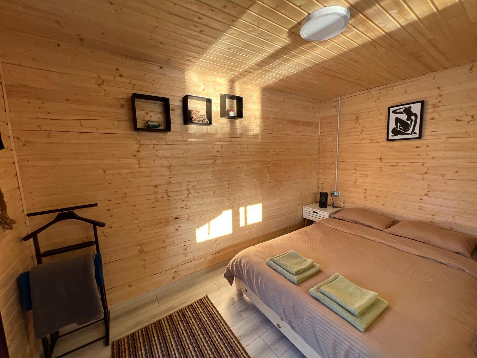 Casa Pe Lac Биказ Екстериор снимка